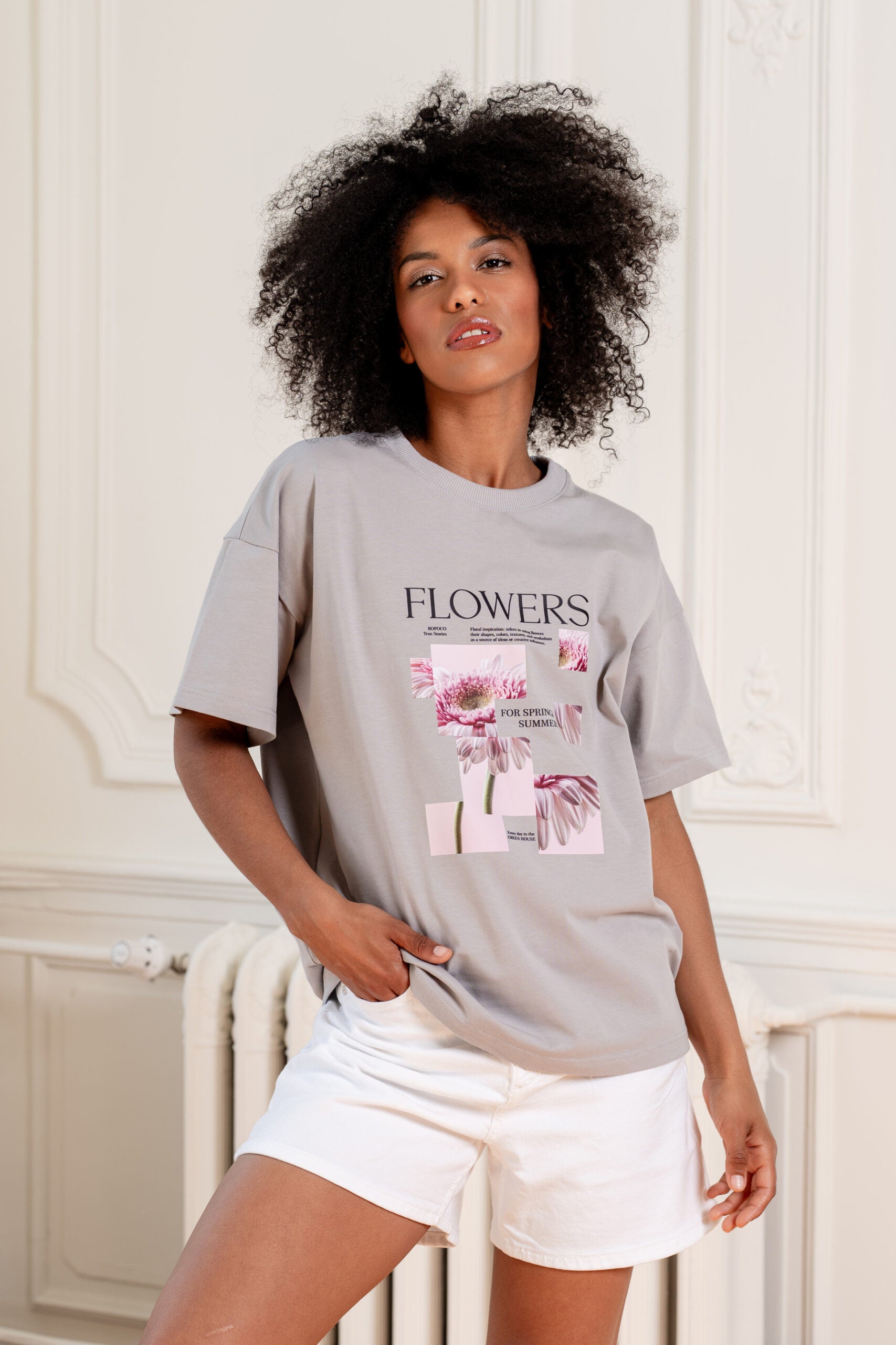 T-SHIRT GARDEN FLOWER SZARY image 0