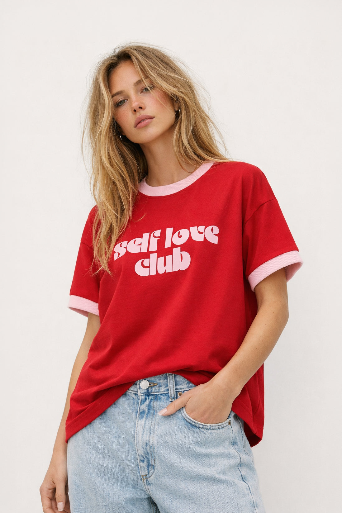 T-SHIRT SELF LOVE CLUB CZERWONY image 1