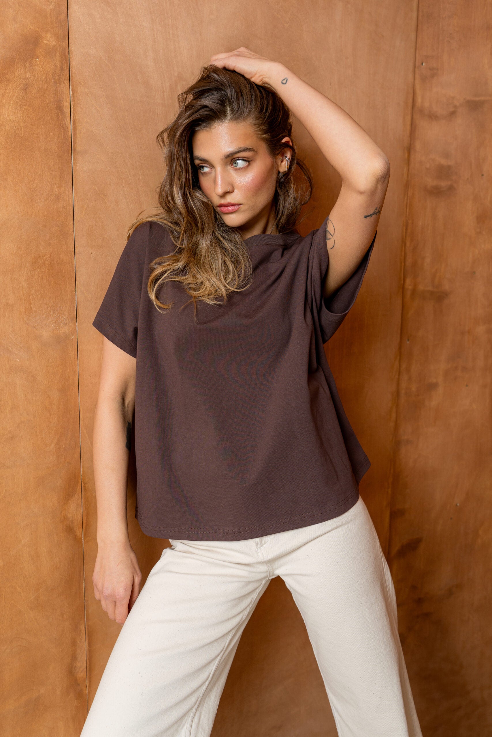 T-SHIRT BASIC BOPOCO OVERSIZE KIMONO BRĄZOWY image 2