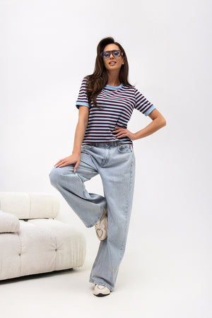 T-SHIRT W PASKI NIEBIESKO-BORDOWE image 0