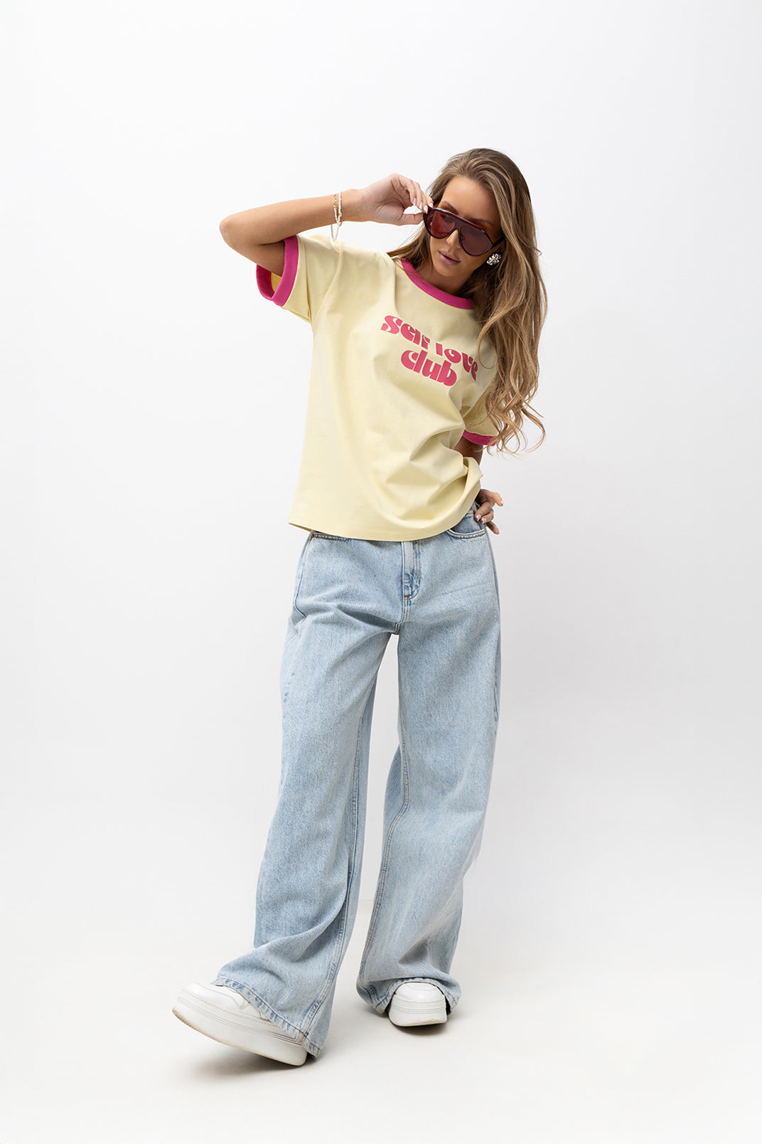 T-SHIRT SELF LOVE CLUB ŻÓŁTY image 1