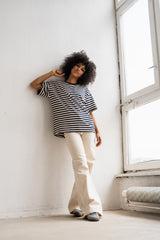 T-SHIRT OVERSIZE W PASKI GRANATOWO-BEŻOWE image 1