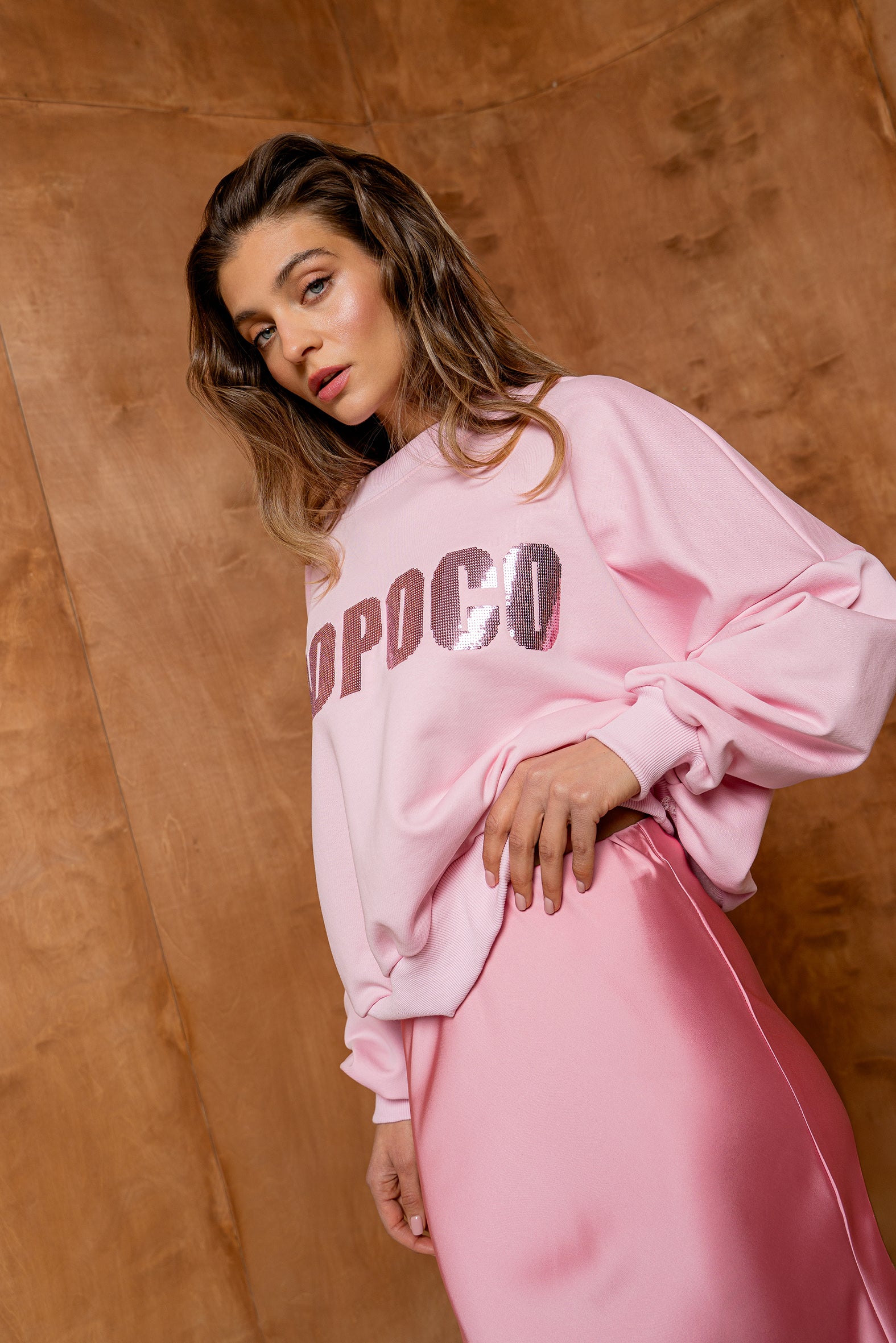BLUZA BOPOCO CEKIN PUDROWO-RÓŻOWA image 0