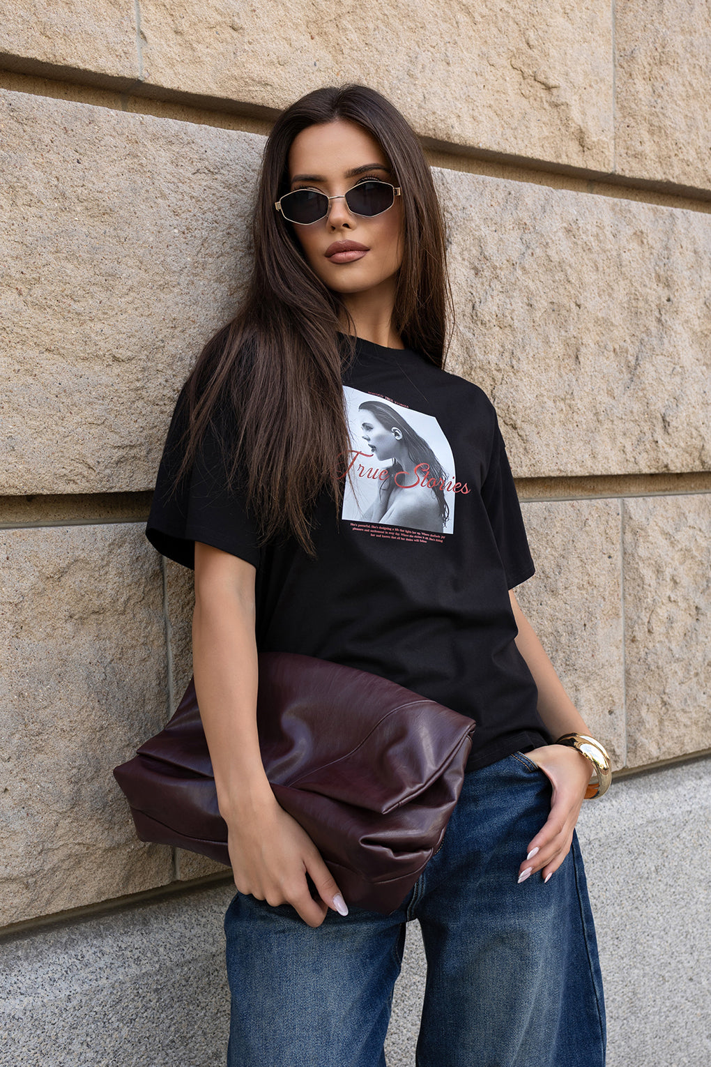 T-SHIRT WOMAN TRUE STORIES CZARNY