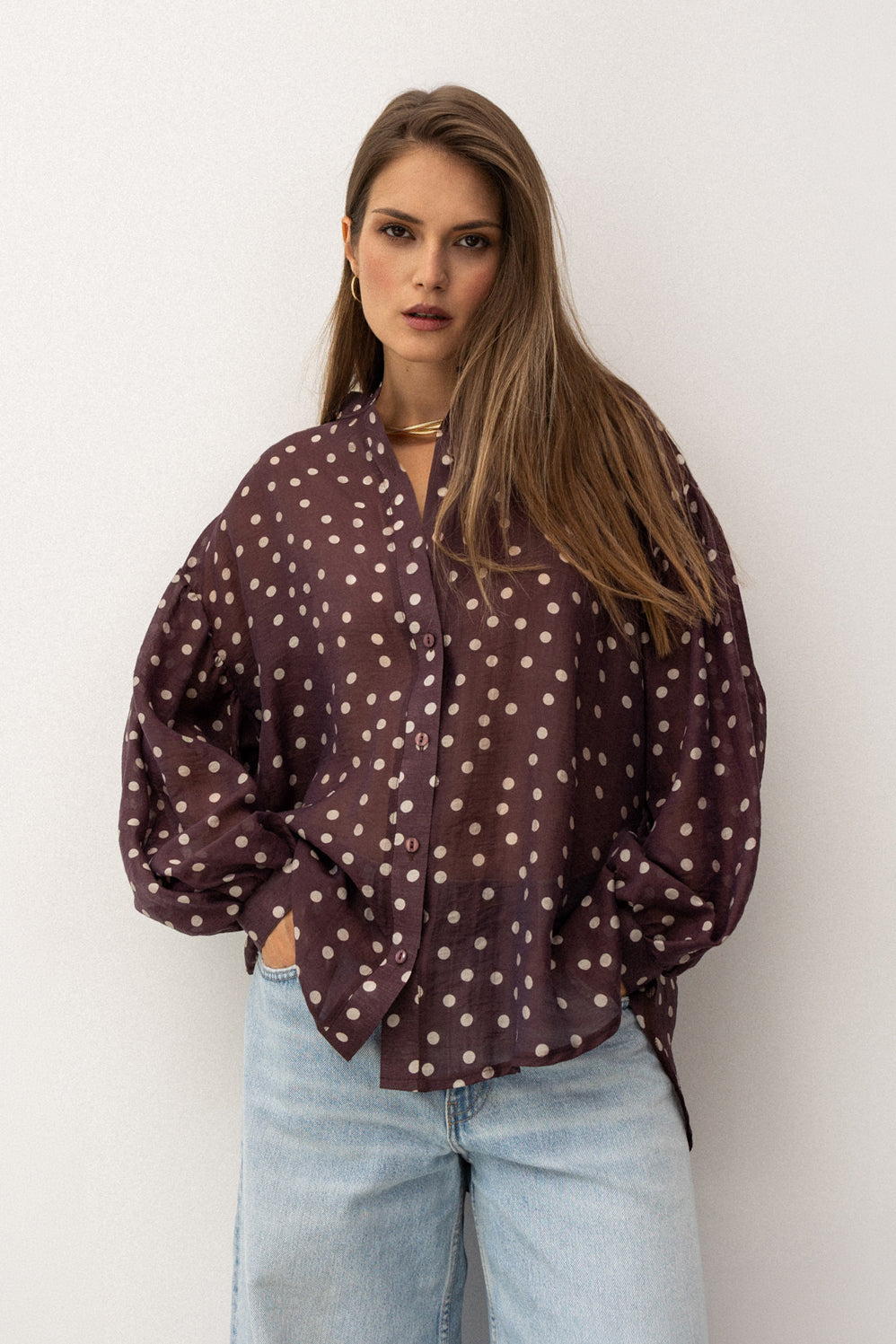 LEILA GROCHY BURGUND