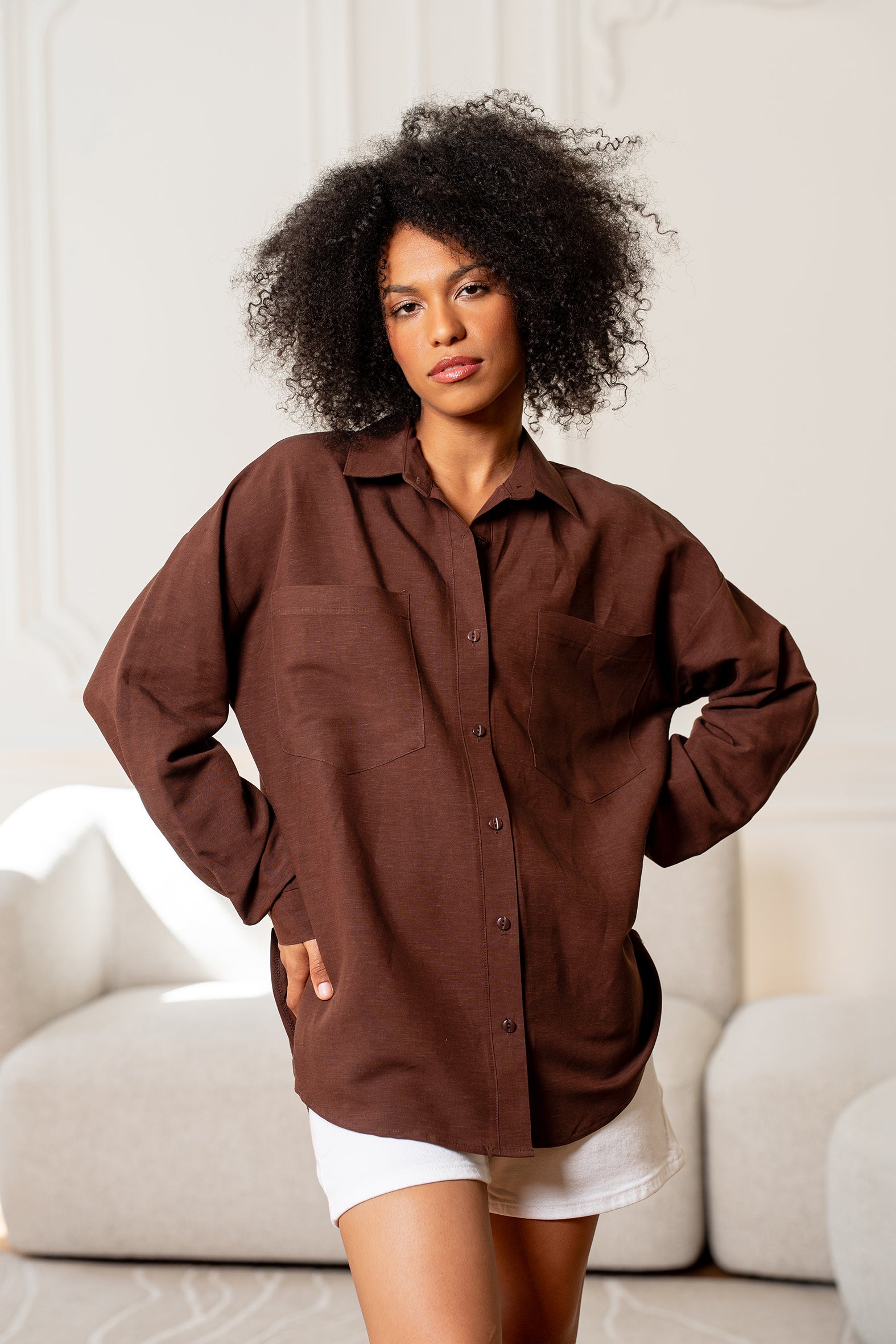 KOSZULA THE ICON CIEMNOBRĄZOWA