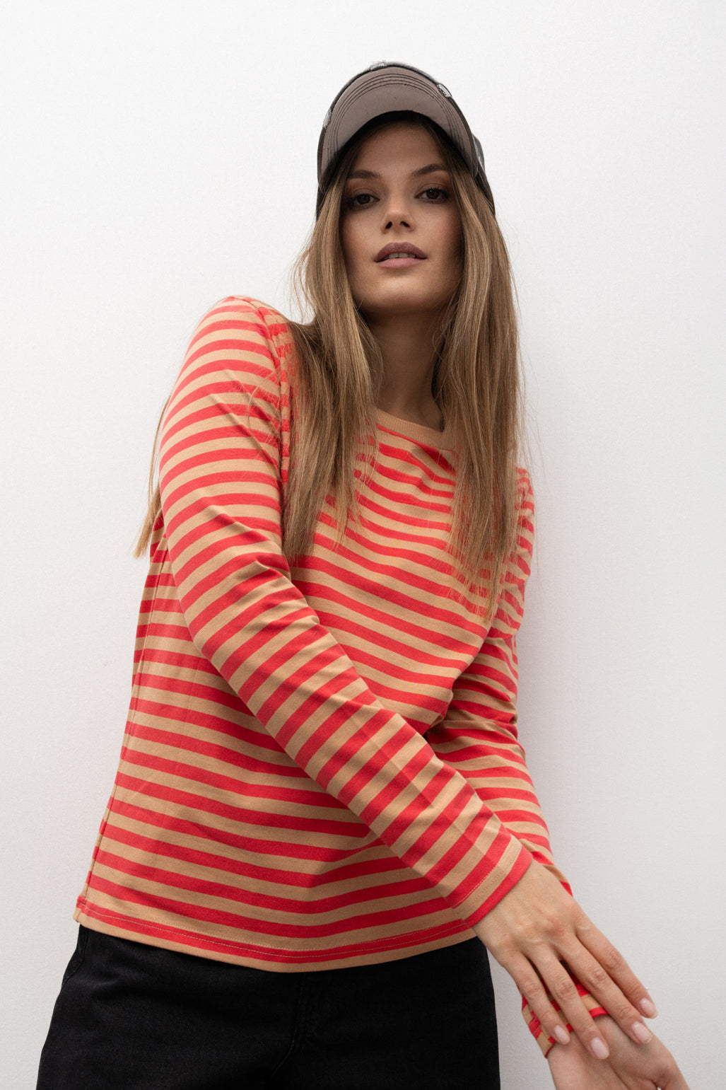 LONGSLEEVE W PASKI KARMELOWO-MALINOWE