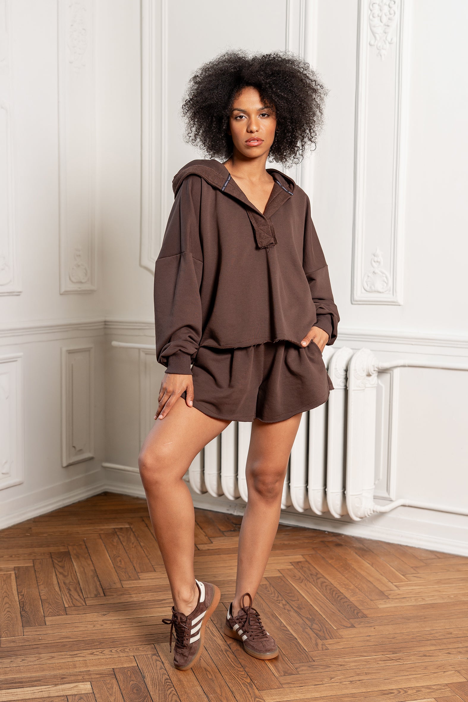 BLUZA ALTHEA Z KAPTUREM BRĄZOWA
