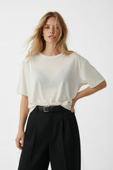 T-SHIRT KREMOWY