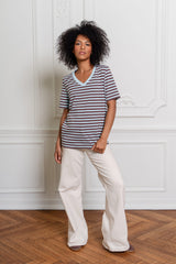 T-SHIRT V-NECK W PASKI NIEBIESKO-BRĄZOWE image 2