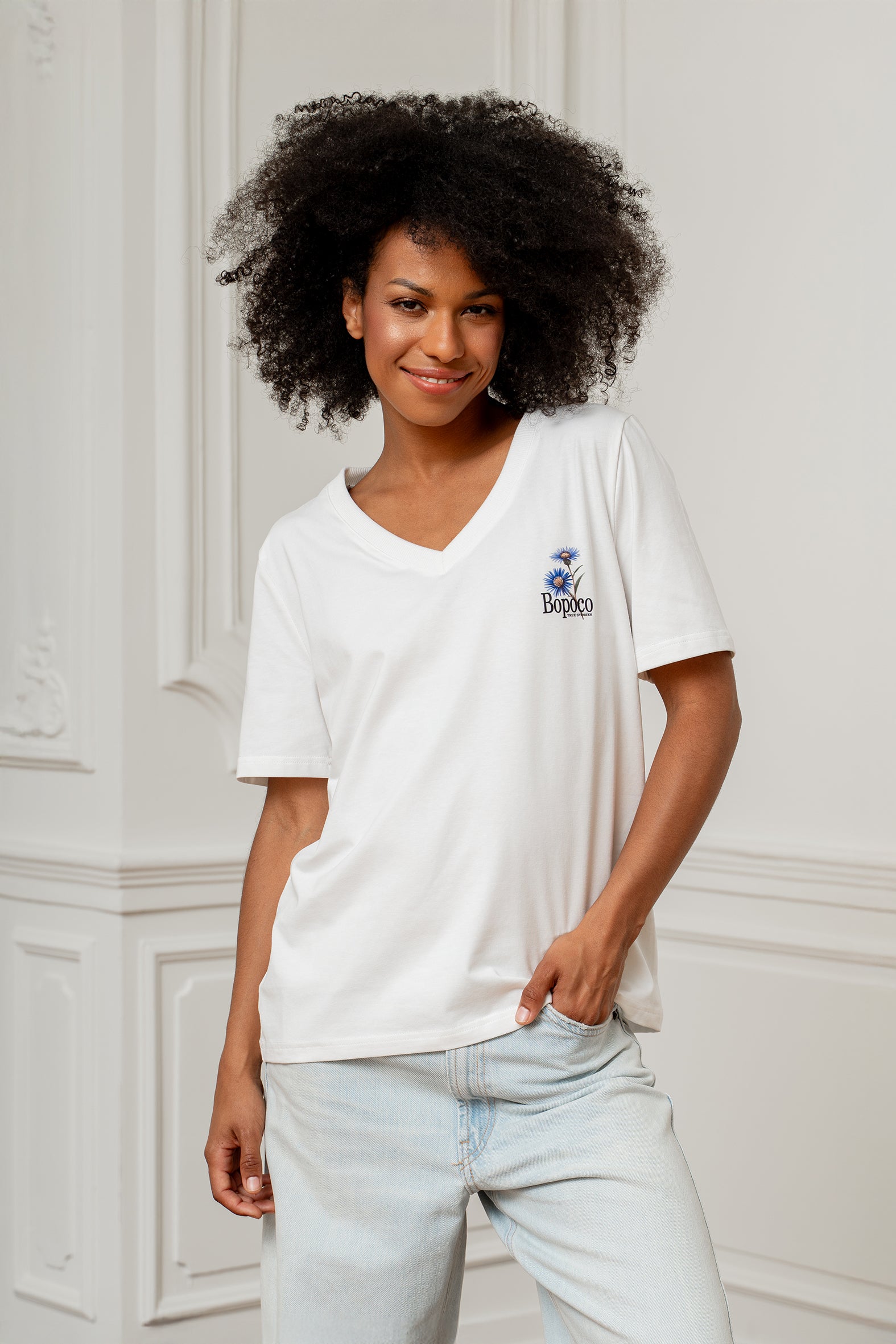 T-SHIRT V-NECK ALL THINGS ŚMIETANKOWY