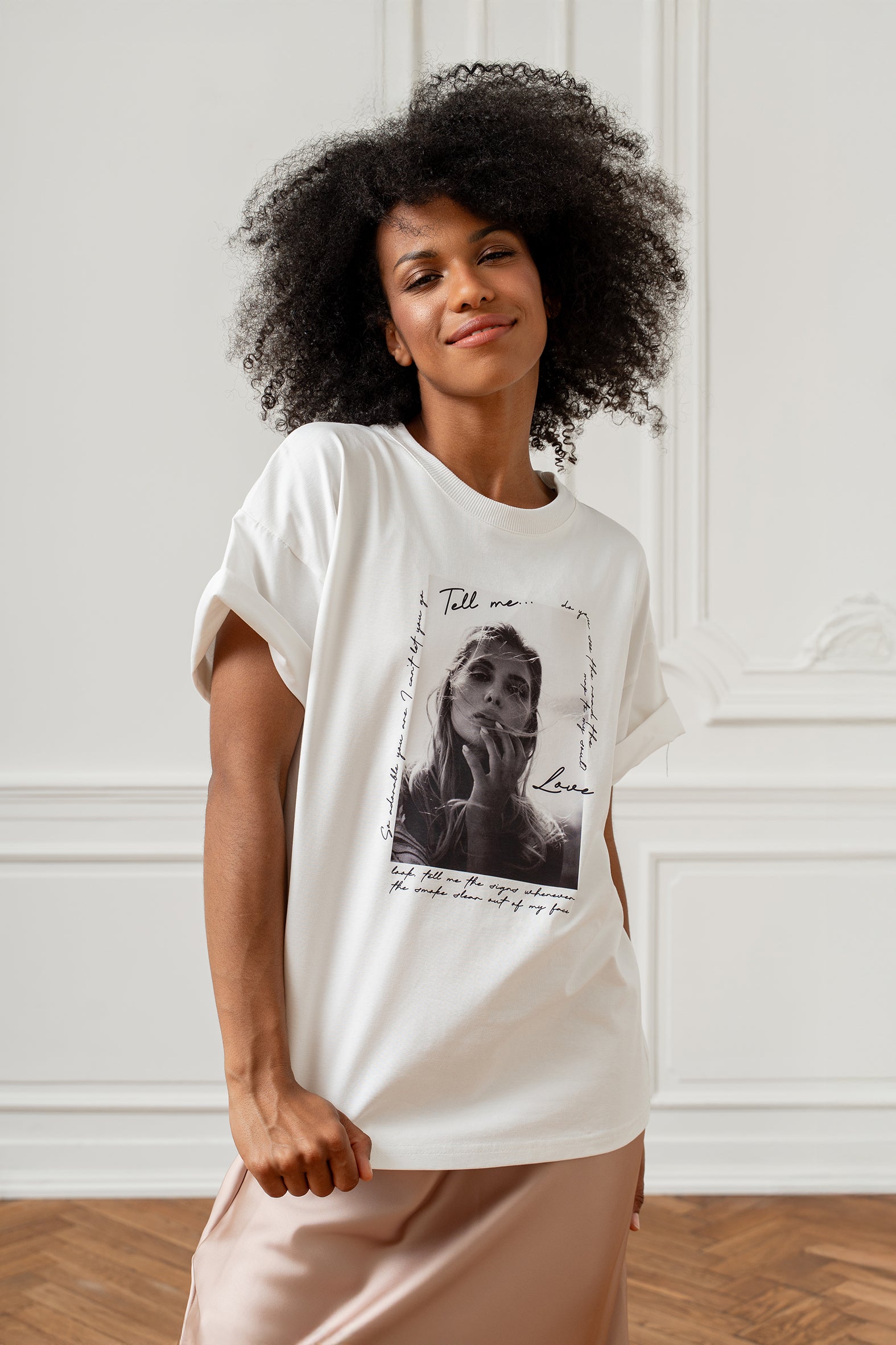 T-SHIRT TELL MY ŚMIETANKOWY