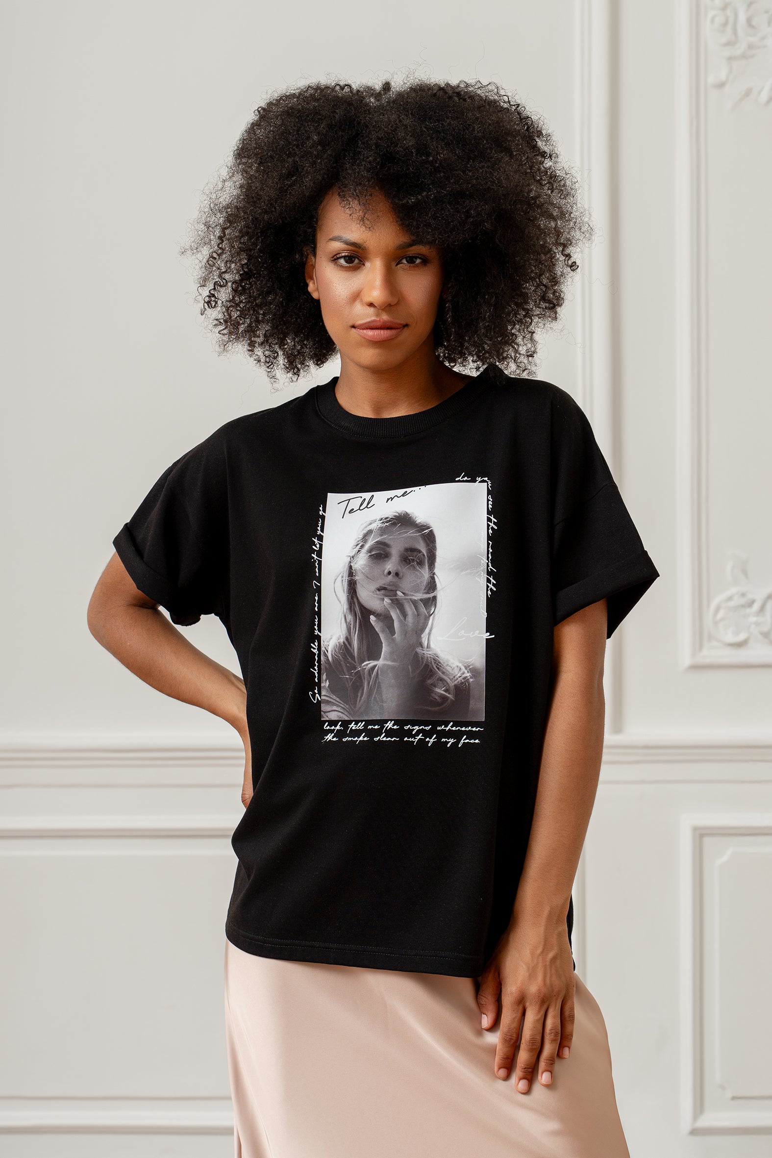 T-SHIRT TELL MY CZARNY