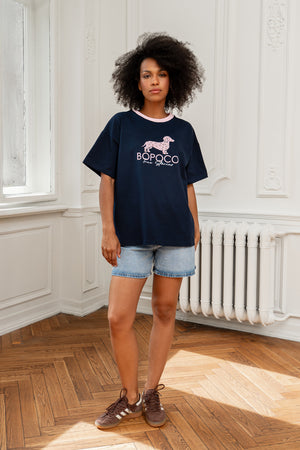 T-SHIRT GRANATOWY Z LAMÓWKĄ JAMNIK RÓŻOWY