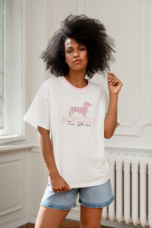 T-SHIRT ŚMIETANKOWY Z LAMÓWKĄ JAMNIK RÓŻOWY