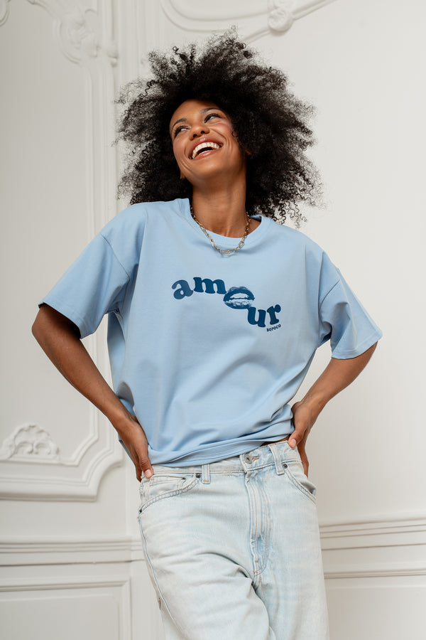 T-SHIRT AMOUR BOPOCO BŁĘKITNY