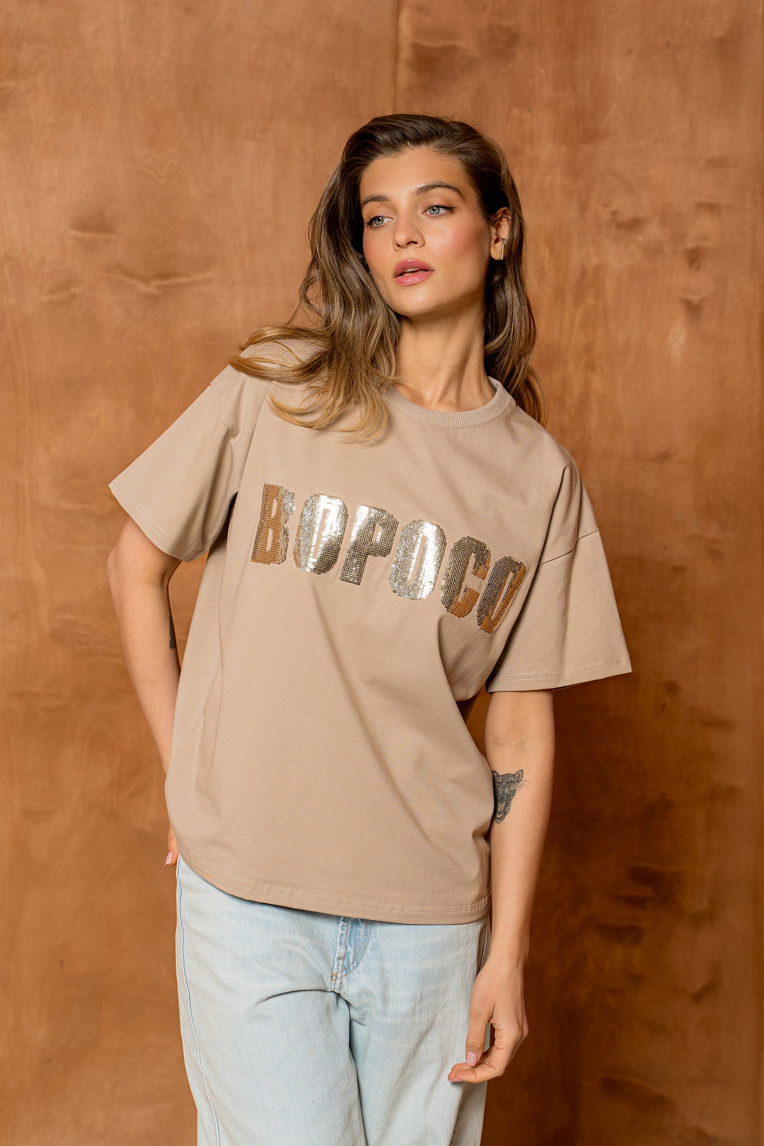 T-SHIRT BOPOCO CEKIN BEŻOWY image 1
