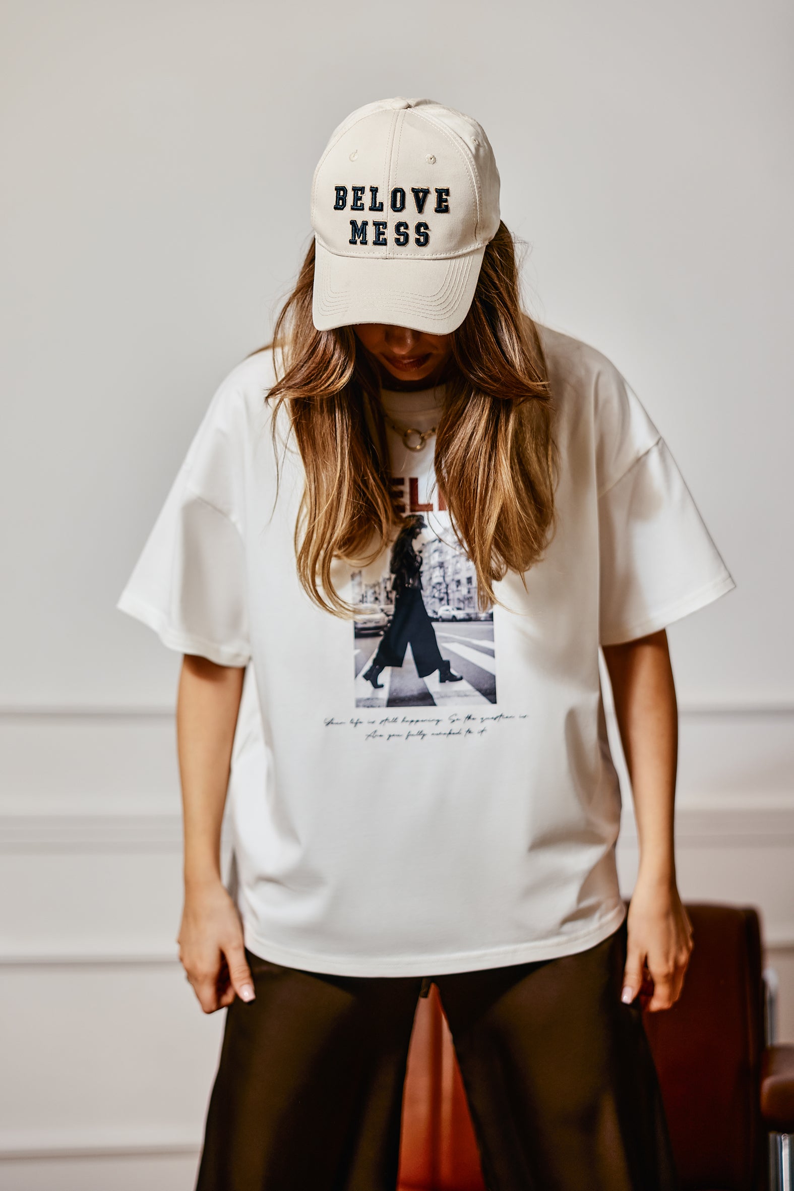 T-SHIRT FEELING ŚMIETANA image 1