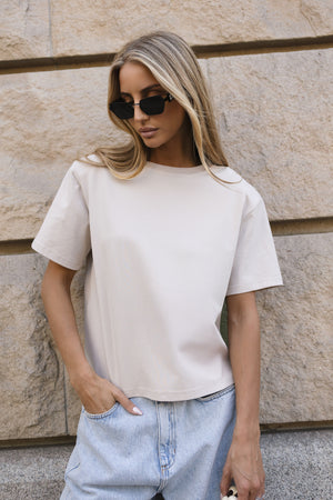 T-SHIRT BASIC BOPOCO Z PODUSZKAMI BEŻOWY