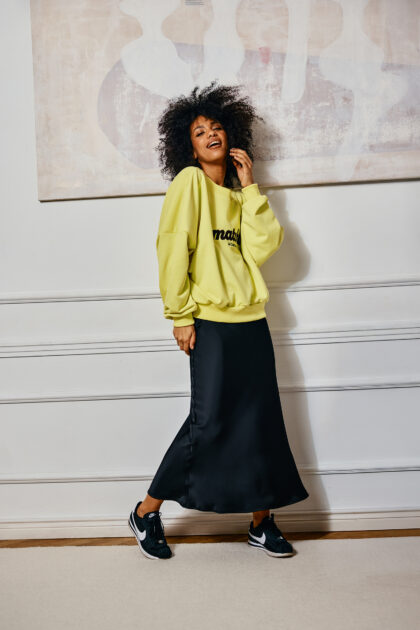 SPÓDNICA SATYNOWA CZARNA