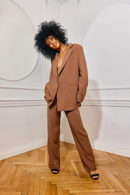 SPODNIE MILA BRĄZOWE