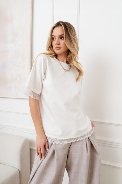 T-SHIRT Z KORONKĄ BIAŁY